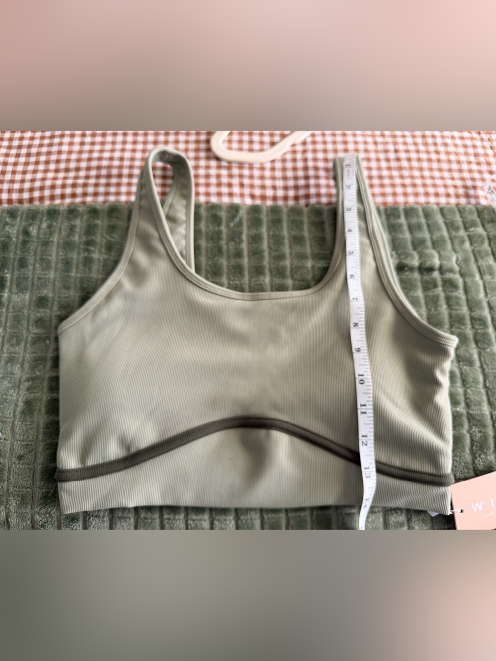 Wilo The Label Olive Ribbed Scoop-Front Sports Bra with Contrast Trim - Picture 5 of 5
